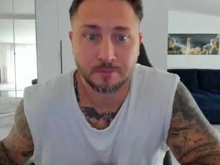 andy_tyler from Flirt4Free is Freechat