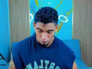 anthom_wells from Flirt4Free is Freechat