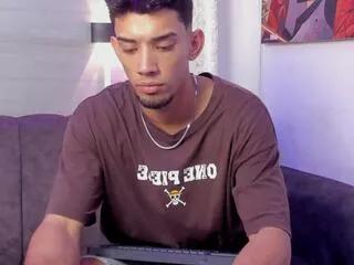 artur_blaze from Flirt4Free is Freechat