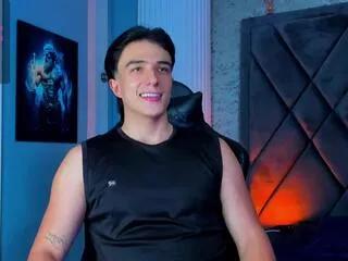 aslan_fox from Flirt4Free