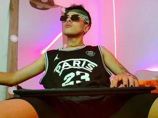 axcel_smith from Flirt4Free is Freechat