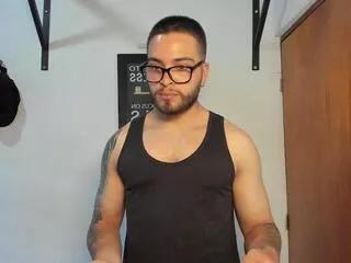 axel_lion from Flirt4Free is Freechat
