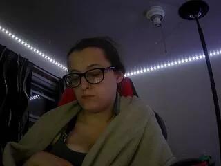 bambi_bi from Flirt4Free