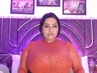 bella_milleer from Flirt4Free is Freechat