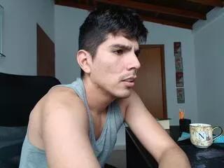 bryan_mayers from Flirt4Free is Freechat