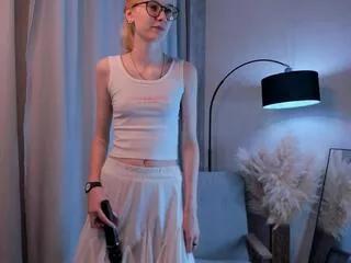 carmelia_zizzo from Flirt4Free is Freechat