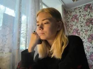 carri_baptise from Flirt4Free