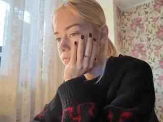 carri_baptise from Flirt4Free