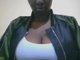 celine_fabby from Flirt4Free is Freechat