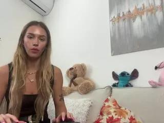 chantall_nikki from Flirt4Free is Freechat