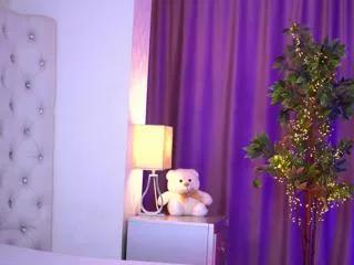 chica_ora from Flirt4Free