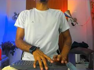 chris_wylde from Flirt4Free is Freechat