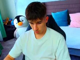 cooper_vaio from Flirt4Free