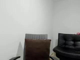 cristhian_cornell from Flirt4Free is Freechat