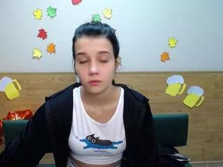 Photos of cruela_s from Flirt4Free is Freechat