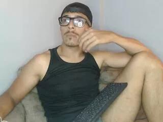 damian_risso from Flirt4Free is Freechat