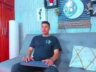 Photos of dan_airen from Flirt4Free is Freechat