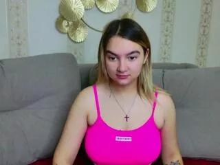 dana_beck from Flirt4Free is Freechat