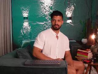 dann_saenz from Flirt4Free
