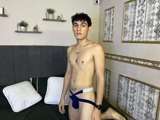 denzel_horny from Flirt4Free is Freechat
