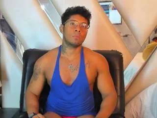 derek_castle from Flirt4Free