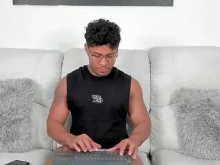 derek_castle from Flirt4Free