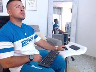 derek_fit from Flirt4Free