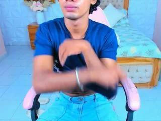 dody_bleze from Flirt4Free
