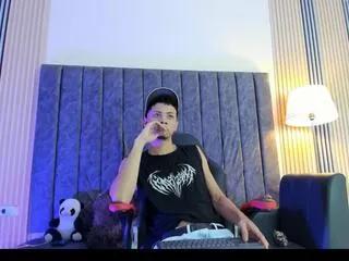 dustin_dust_jordan_crew from Flirt4Free is Freechat
