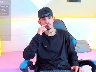 Photos of eduardo_netboywell from Flirt4Free is Away
