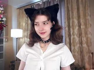 elene_bate from Flirt4Free