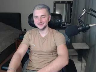 elvin_vaenight from Flirt4Free is Freechat