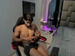 emmet_collins from Flirt4Free