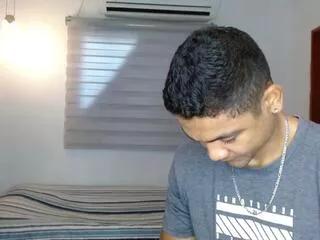 eross_king from Flirt4Free is Freechat