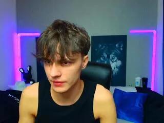 eryk_adams from Flirt4Free is Freechat
