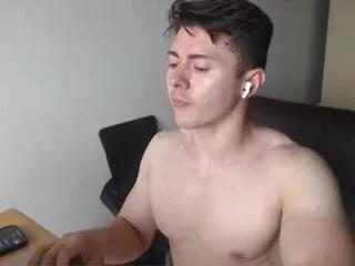everett_boss from Flirt4Free