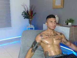 Discover our girls online shows and discover the company of countless livestreamers, with stunning shapes, sex toys and more.