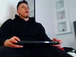 faraon_ink from Flirt4Free