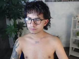 felipe_carvajal from Flirt4Free is Freechat