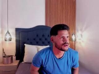 Hamilton_smiith webcams show profile image 