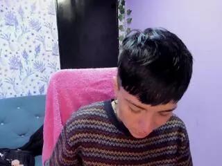 hanna_plu from Flirt4Free is Freechat