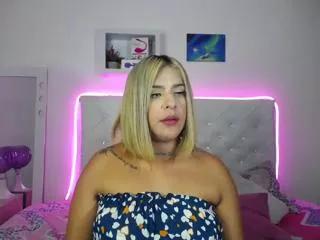 holly_zmith from Flirt4Free