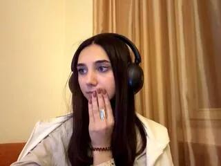 jessenia_klempa from Flirt4Free is Freechat