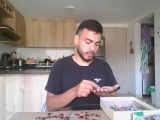 johnny_galarga from Flirt4Free is Freechat