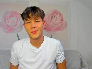 johnny_october from Flirt4Free is Freechat
