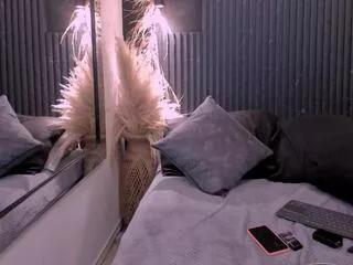 julieta_sossa from Flirt4Free is Freechat