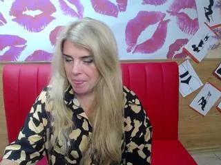 julya_barbi from Flirt4Free is Freechat