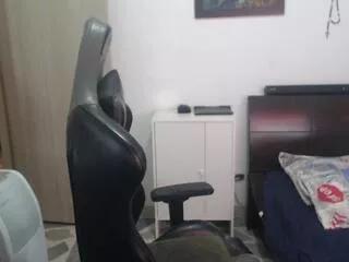 jusstin_i from Flirt4Free