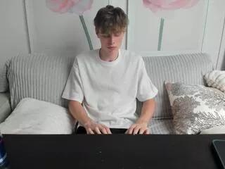 justin_beckett from Flirt4Free is Freechat