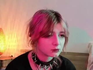 Keeley_fairbrother webcams show profile image 